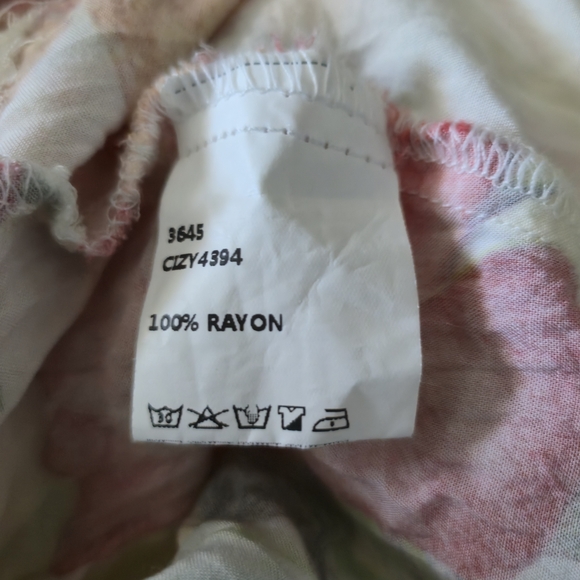 Choies Floral Romper S | Deep V Neck Long Sleeve Back Zip Summer Boho 100% Rayon - Picture 8 of 9